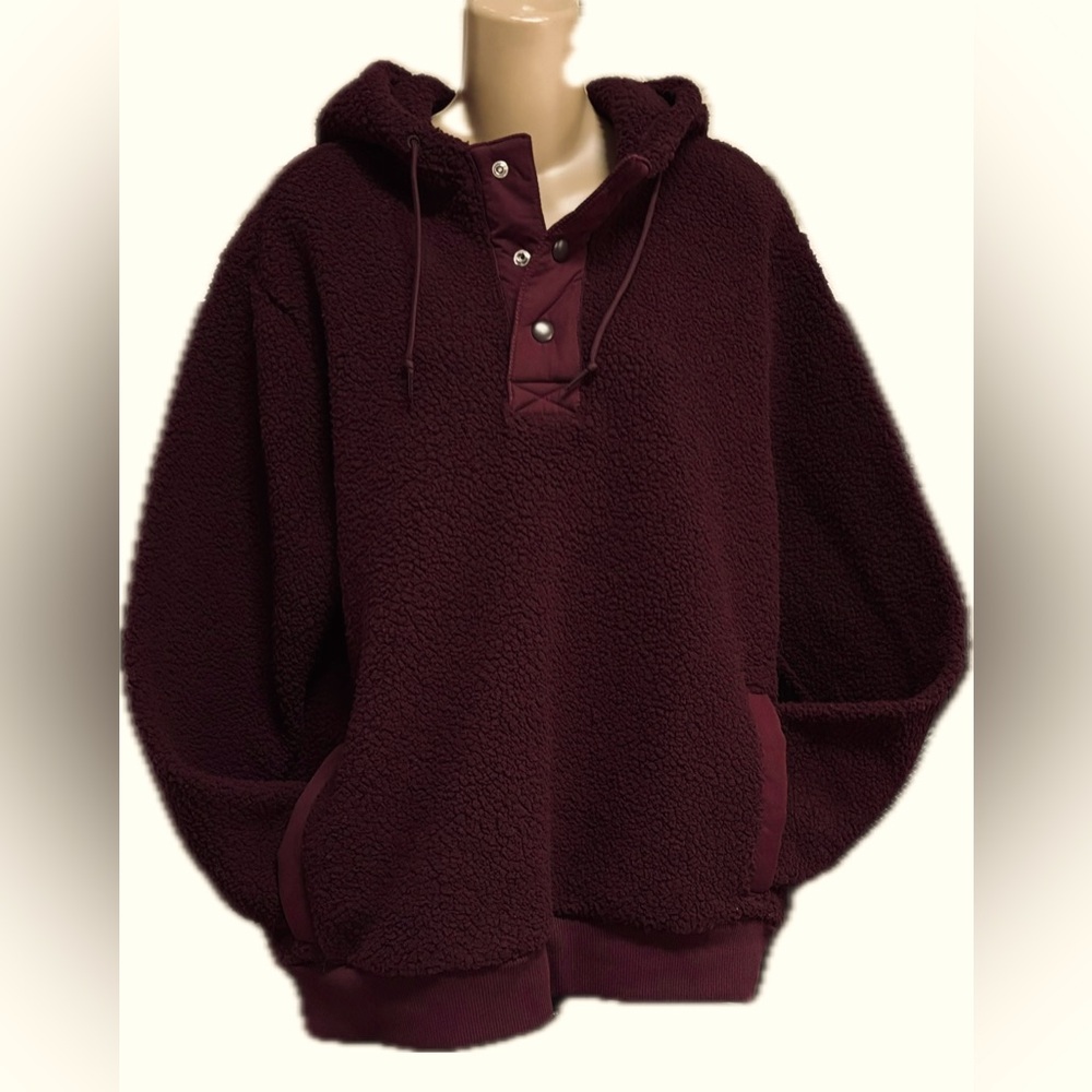 Old Navy Men’s, Pullover Fleece.!     (LG)
COLOR: BURGUNDY
